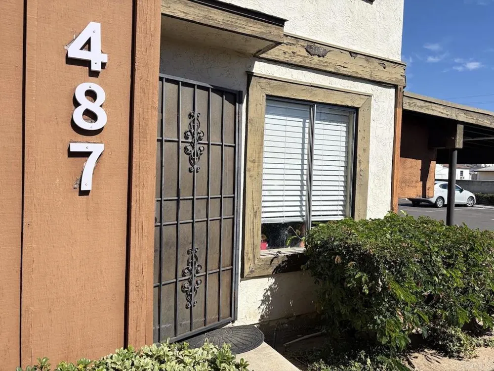 487 S Lincoln Avenue El Cajon, CA 92020