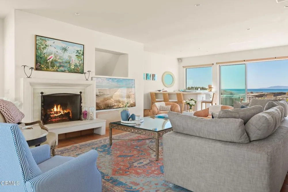 1571 Mandalay Beach Road Oxnard, CA 93035