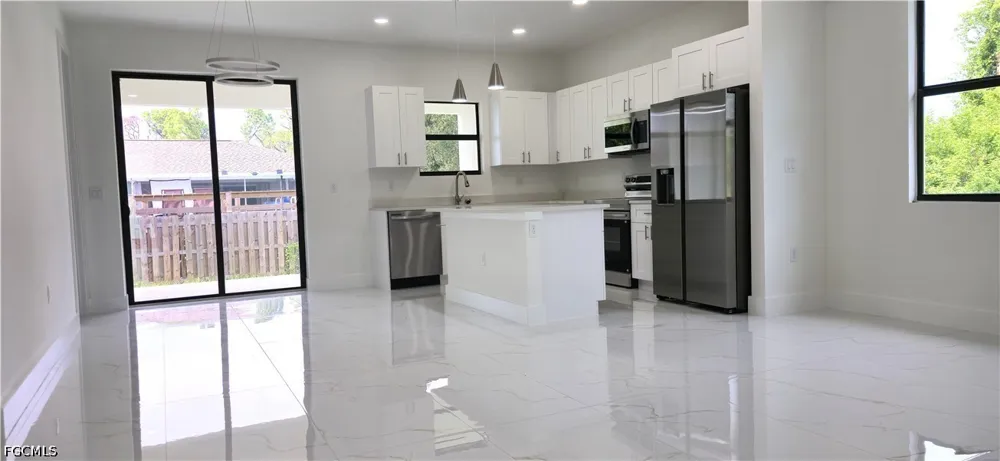 Drysdale Avenue Port Charlotte, FL 33981