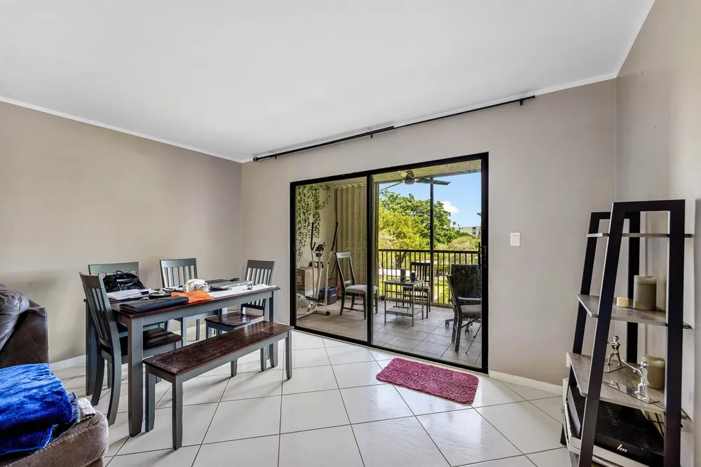 2205 S CYPRESS BEND DRIVE #302 Pompano Beach, FL 33069