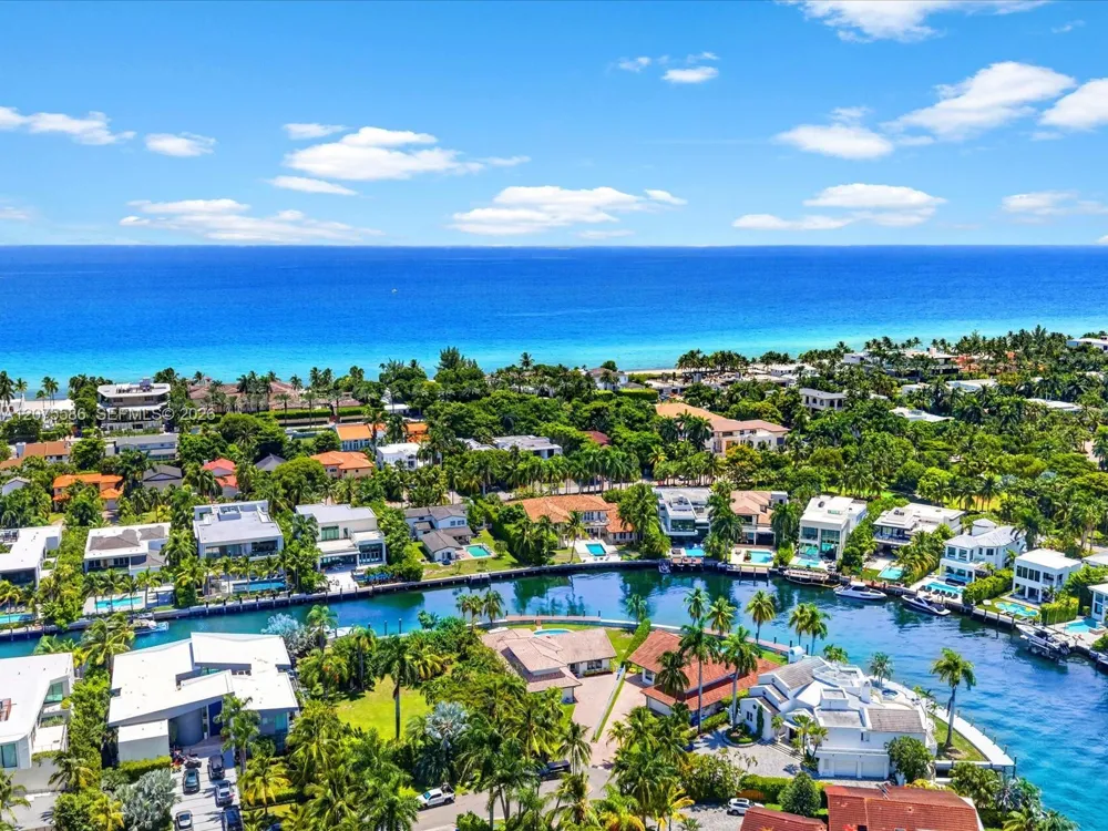 343 Centre Is Golden Beach, FL 33160