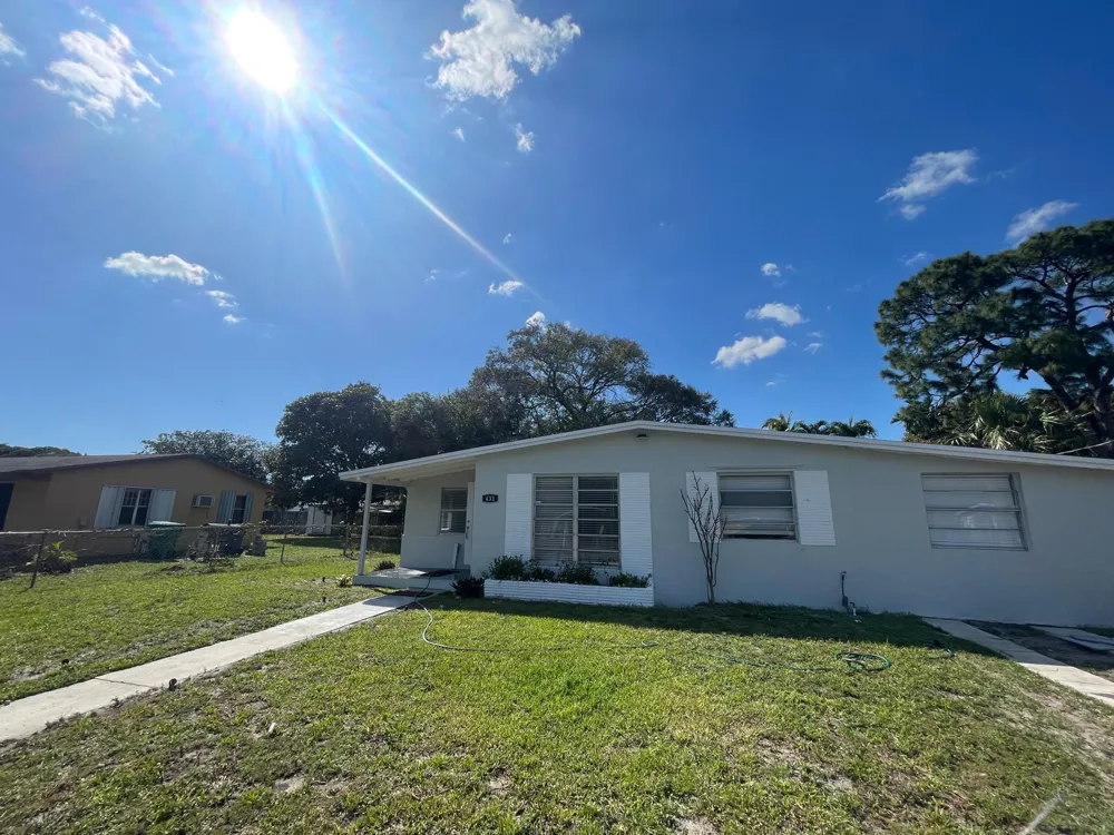 431 NW 33RD TERRACE Lauderhill, FL 33311