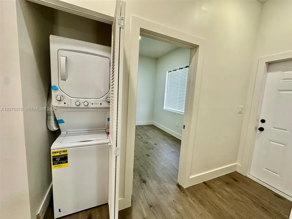 2375 NW 105th St #. Miami, FL 33147