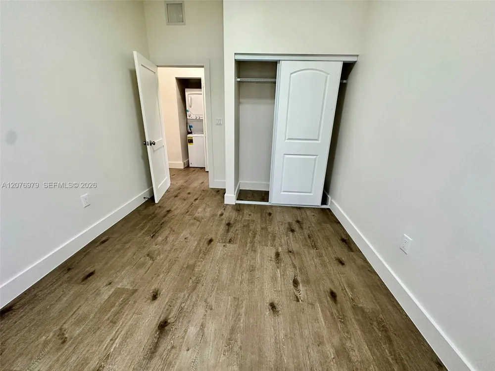 2375 NW 105th St #. Miami, FL 33147