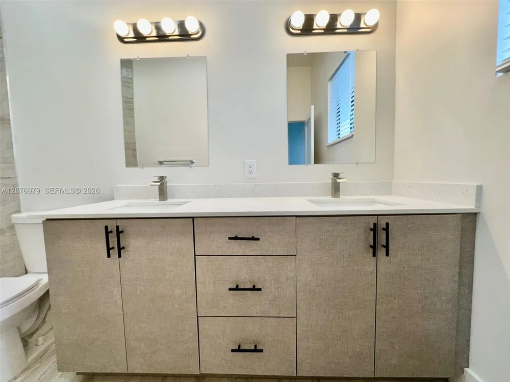 2375 NW 105th St #. Miami, FL 33147