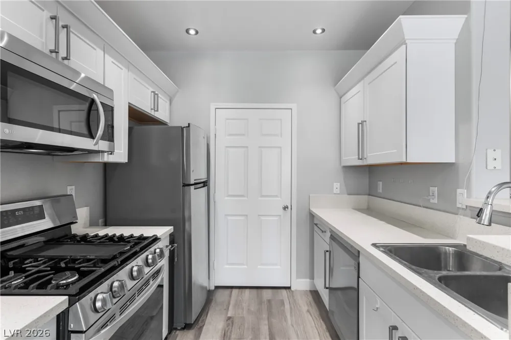 7163 S Durango Drive #210 Las Vegas, NV 89113
