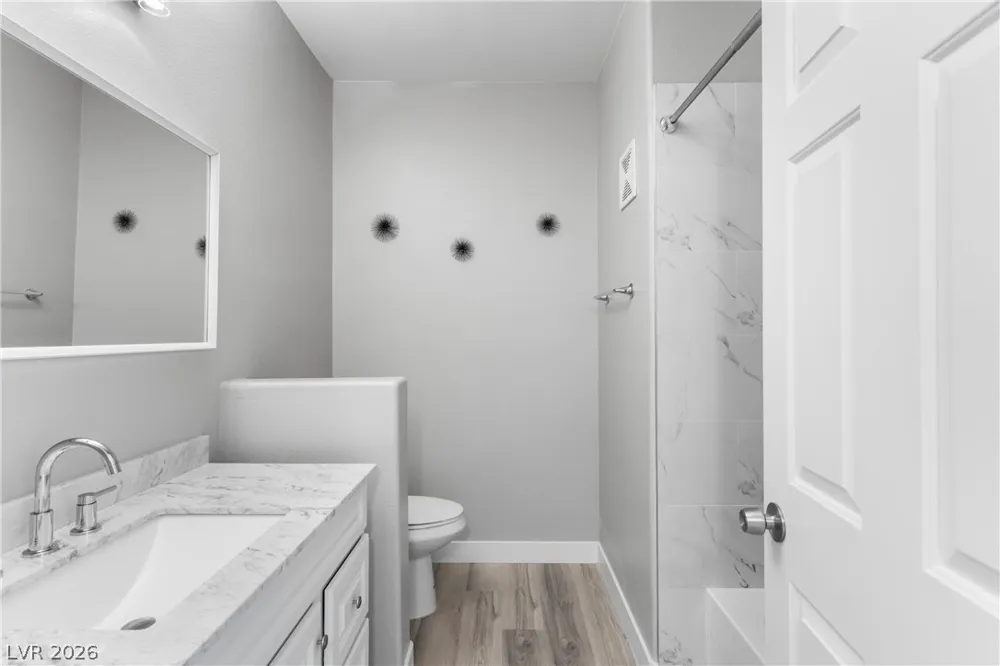 7163 S Durango Drive #210 Las Vegas, NV 89113