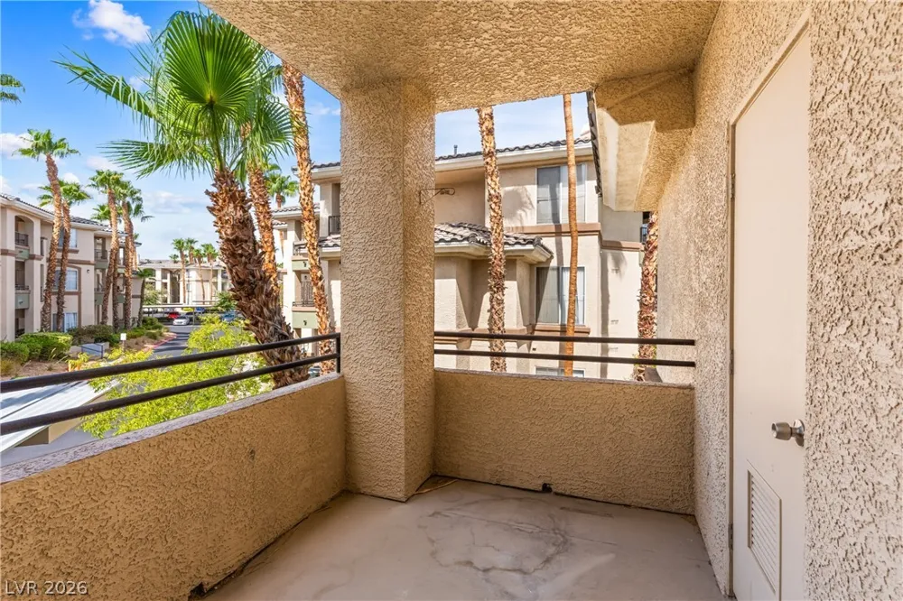 7163 S Durango Drive #210 Las Vegas, NV 89113