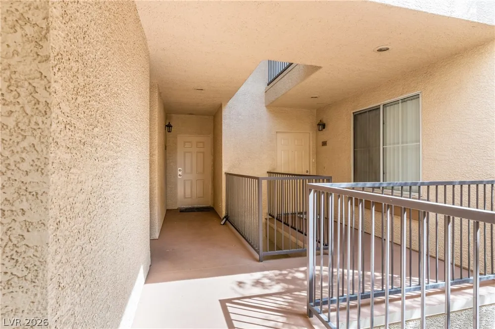 7163 S Durango Drive #210 Las Vegas, NV 89113