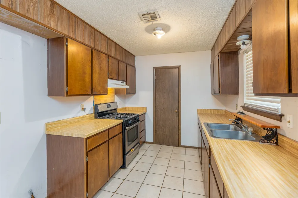 101151 Hwy 56 Okemah, OK 74859