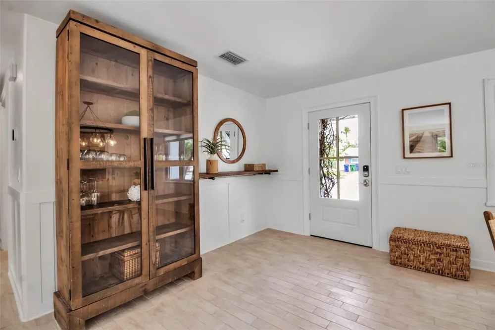 207 PEACOCK LANE Holmes Beach, FL 34217