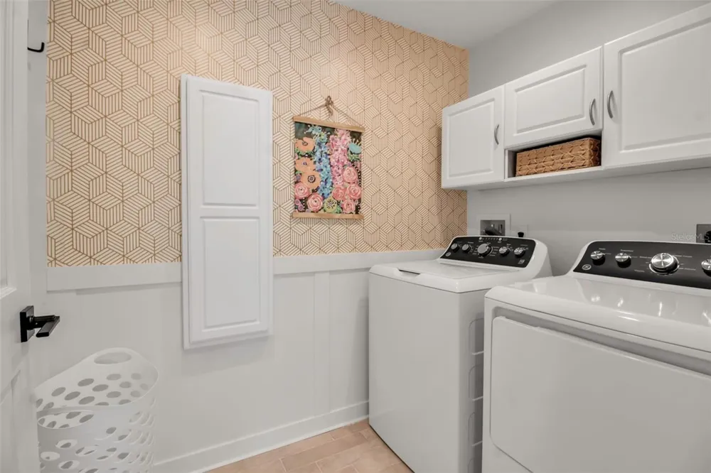 207 PEACOCK LANE Holmes Beach, FL 34217