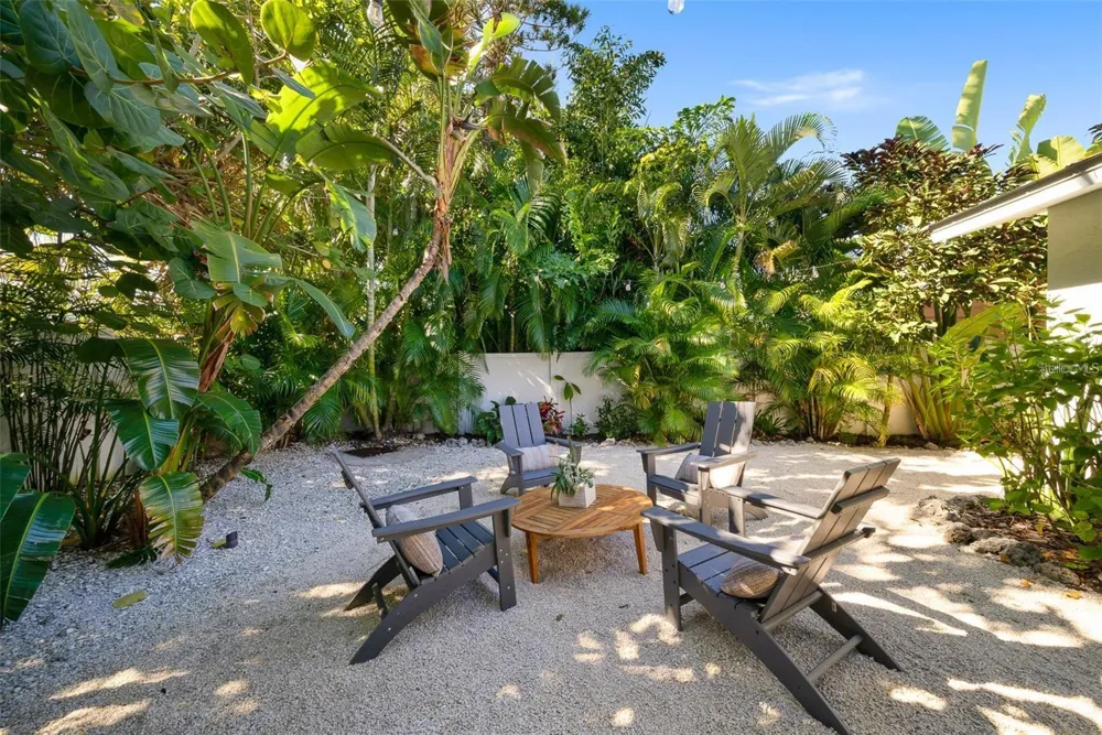 207 PEACOCK LANE Holmes Beach, FL 34217