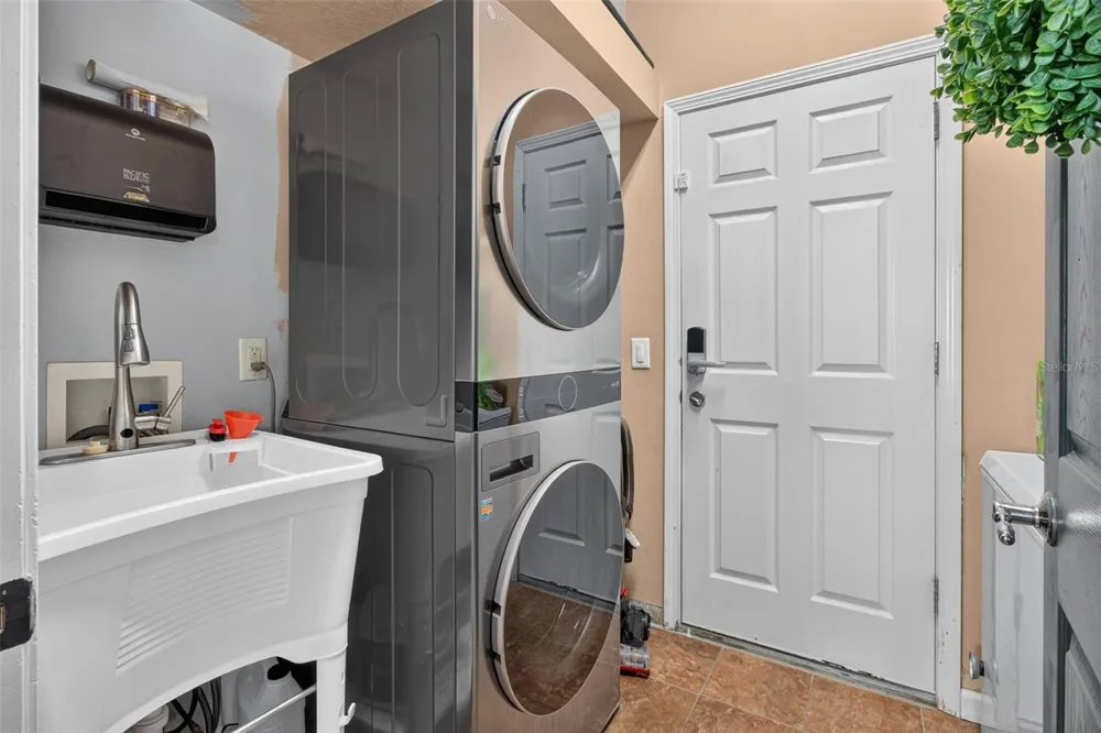 1234 HILL FLOWER DRIVE Brooksville, FL 34604