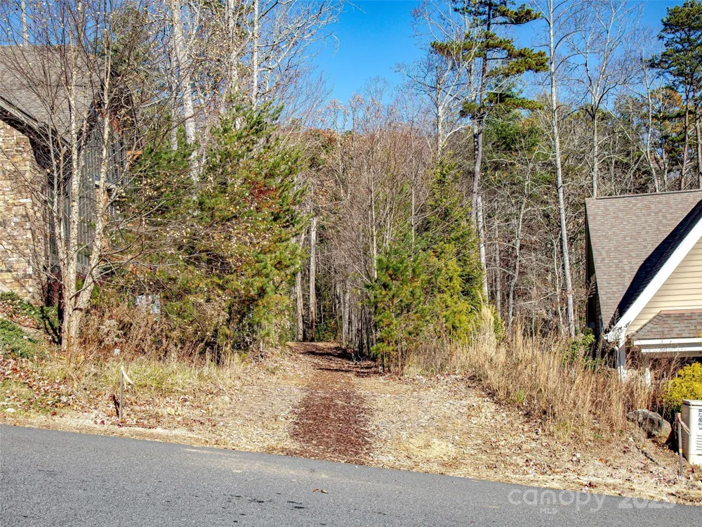 36 Slide Rock Way Fairview, NC 28730