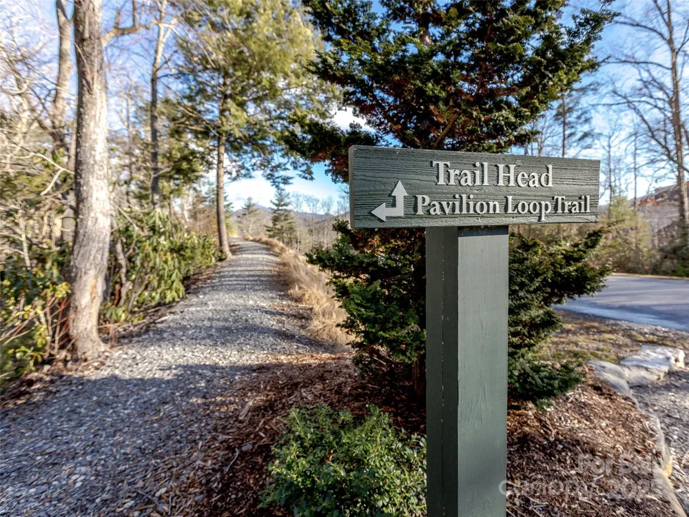 36 Slide Rock Way Fairview, NC 28730