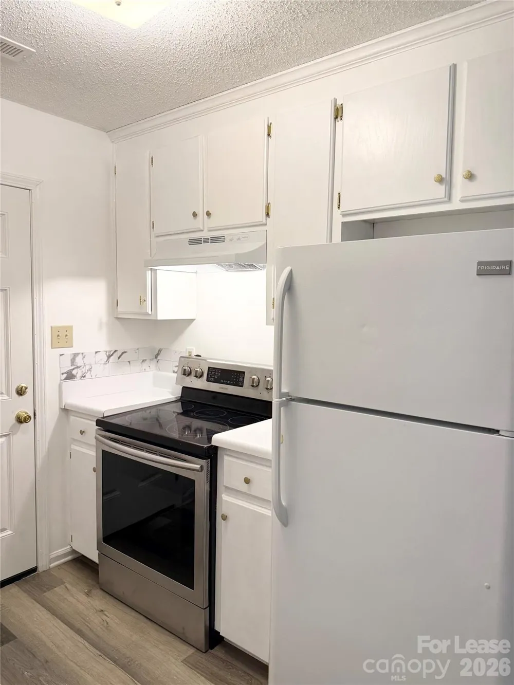 1208 W Walnut Avenue Gastonia, NC 28052