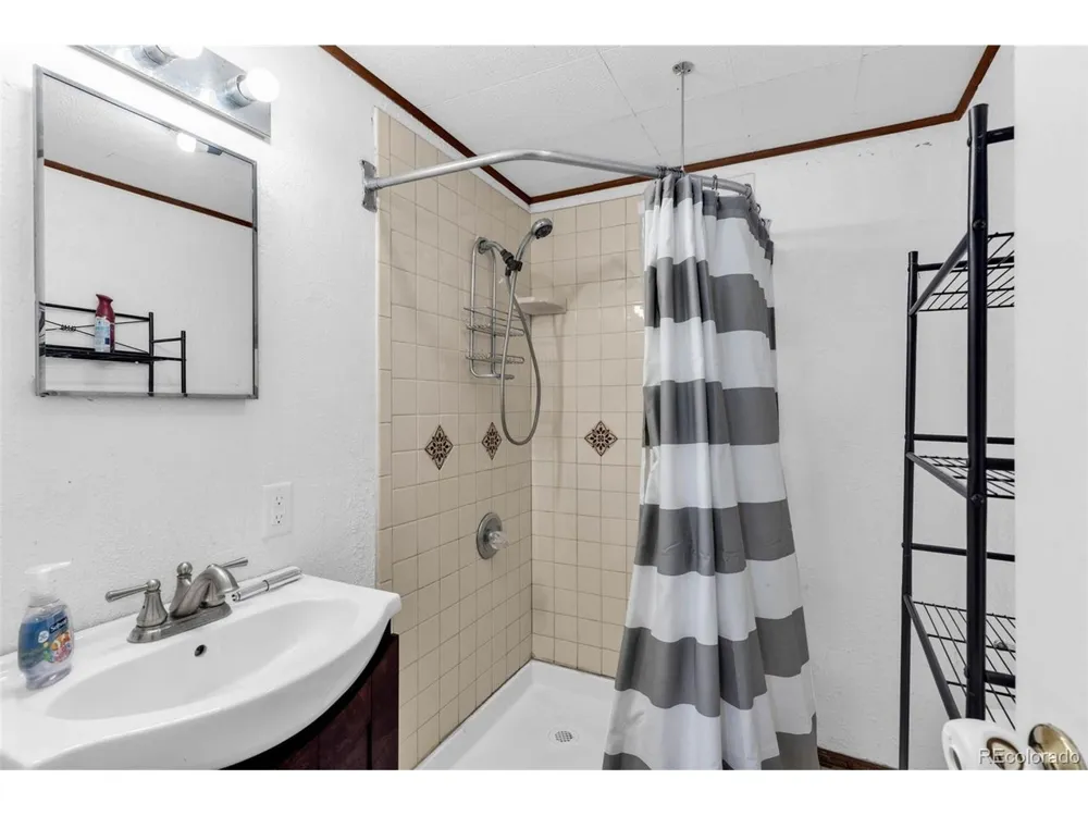 534 W Main Street Florence, CO 81226