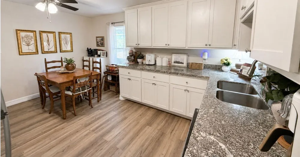 211 E Yell Street Livingston, TX 77351