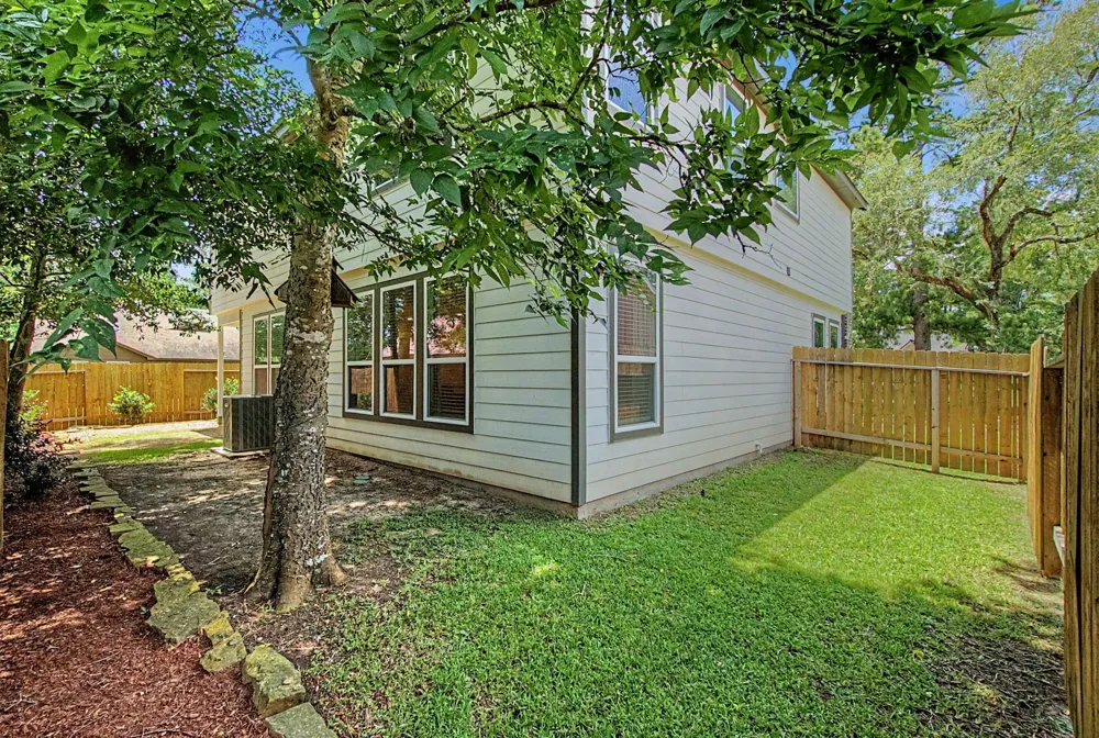 12164 Maverick Drive Willis, TX 77378