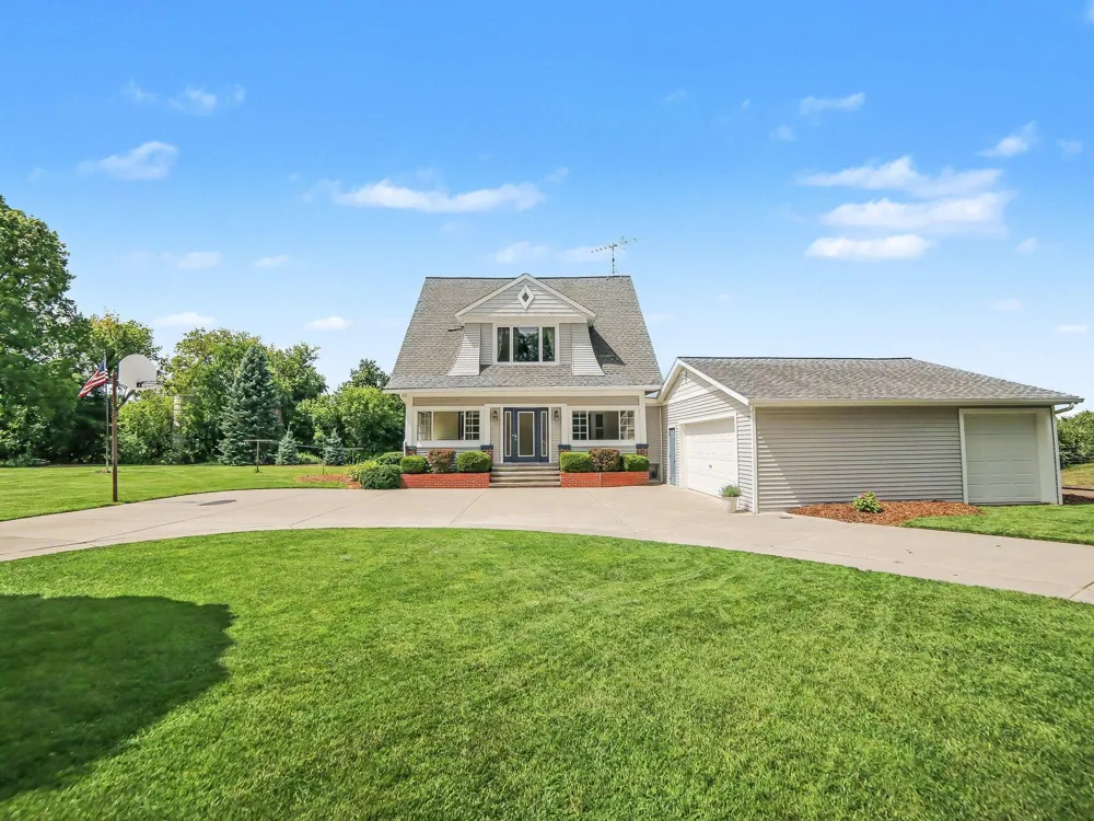 3338 W Abbey Road Hart, MI 49420