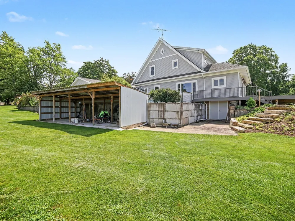 3338 W Abbey Road Hart, MI 49420