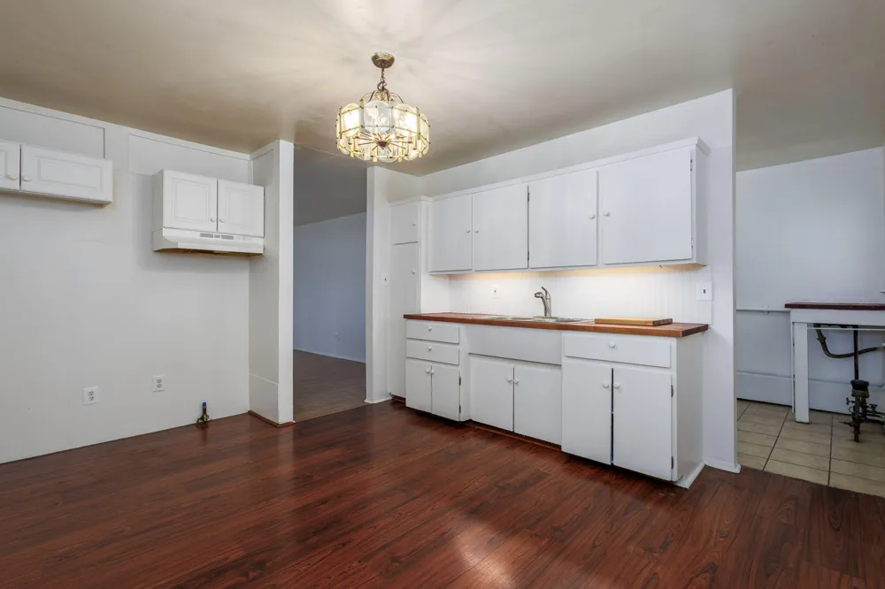 164 Westway Street Pontiac, MI 48342