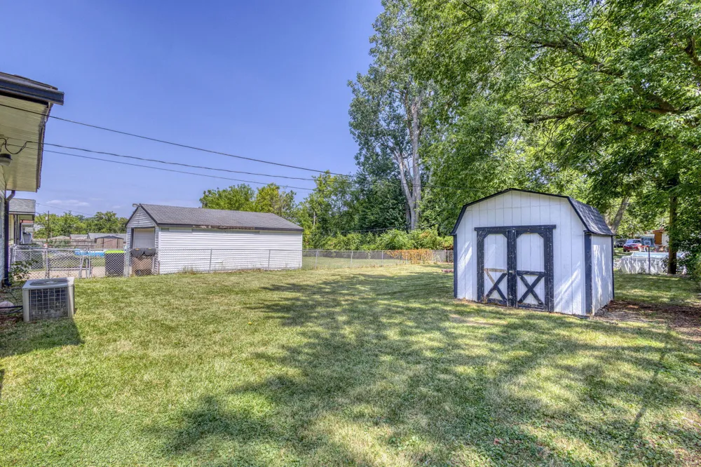 164 Westway Street Pontiac, MI 48342