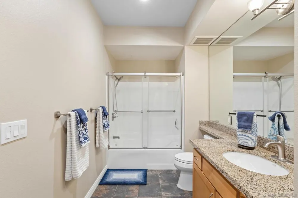 450 J St #3041 San Diego, CA 92101
