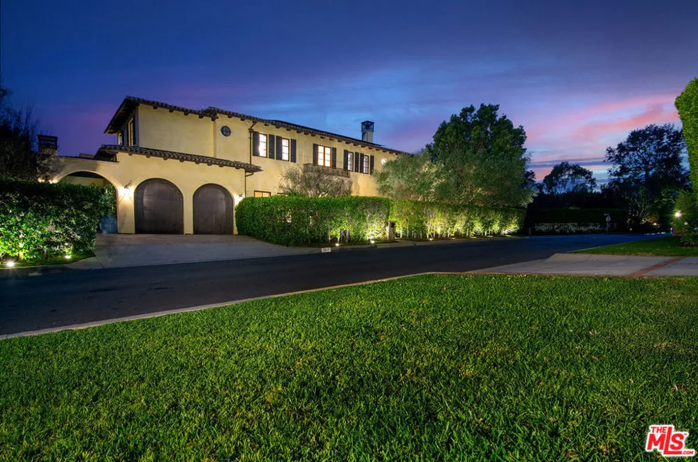 1221 Minorca Drive Pacific Palisades, CA 90272