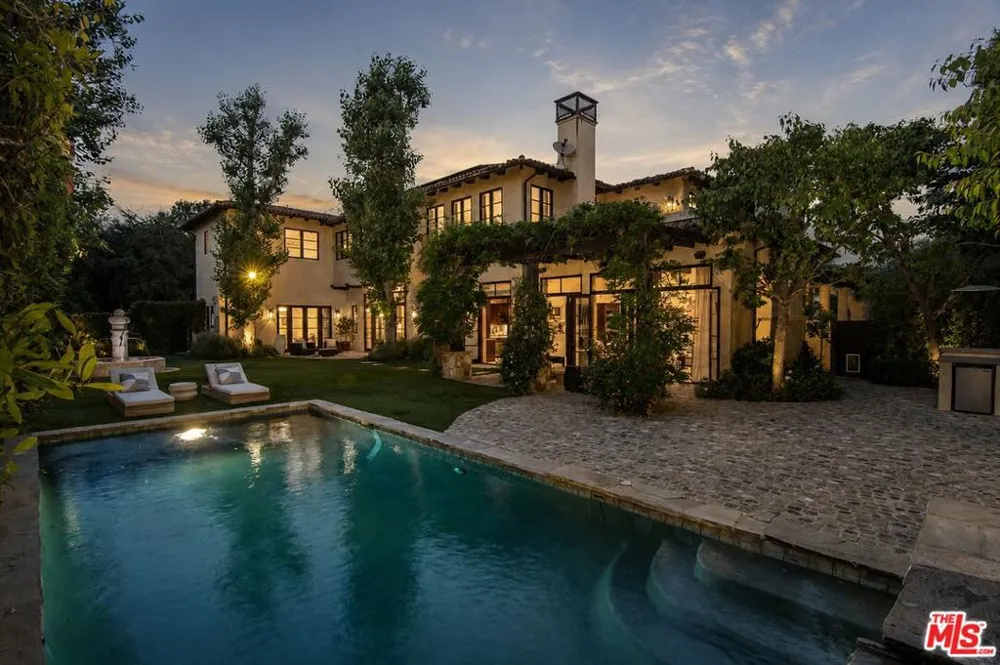 1221 Minorca Drive Pacific Palisades, CA 90272
