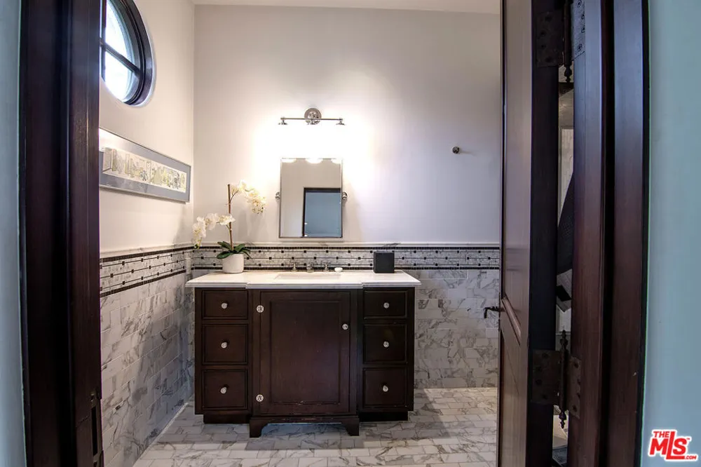 1221 Minorca Drive Pacific Palisades, CA 90272
