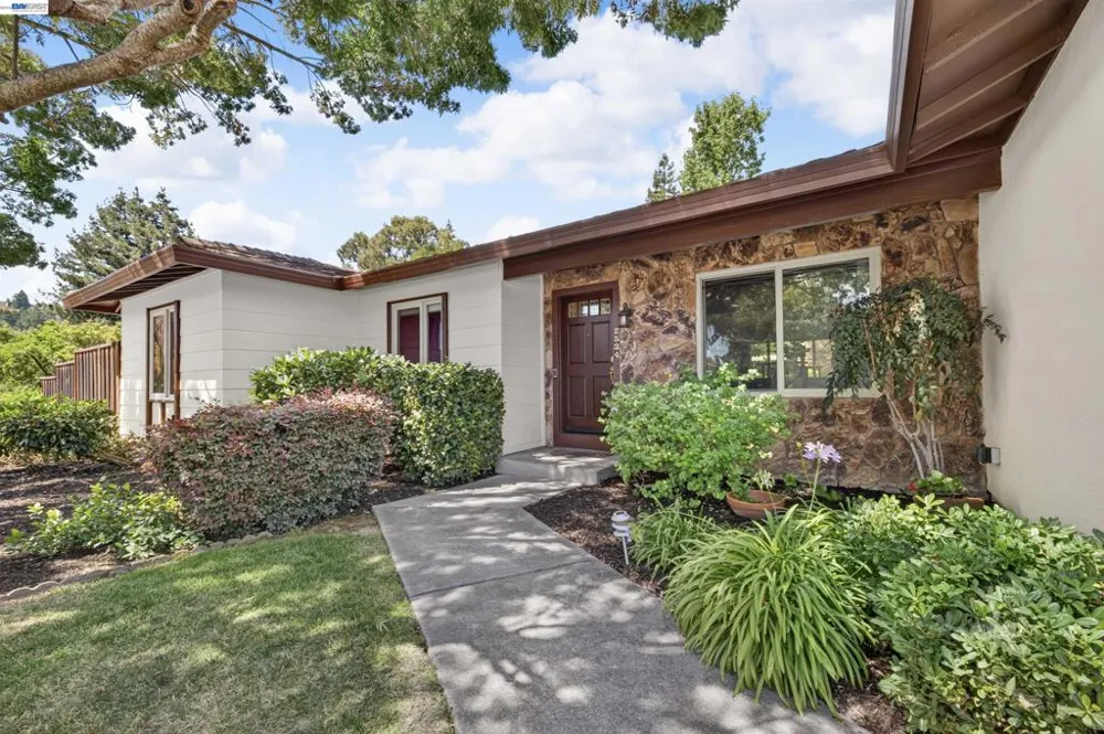 2534 Marsh Dr San Ramon, CA 94583