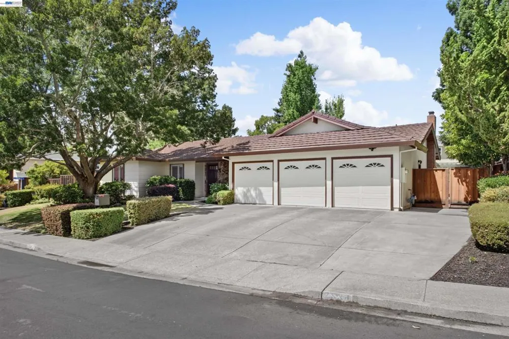 2534 Marsh Dr San Ramon, CA 94583