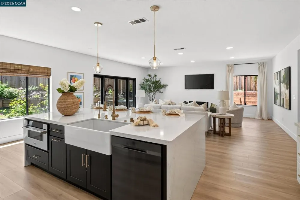 719 Bourne Ct Danville, CA 94506