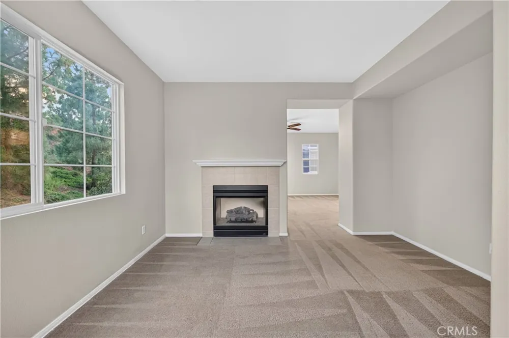 36 Via De La Valle Lake Elsinore, CA 92532