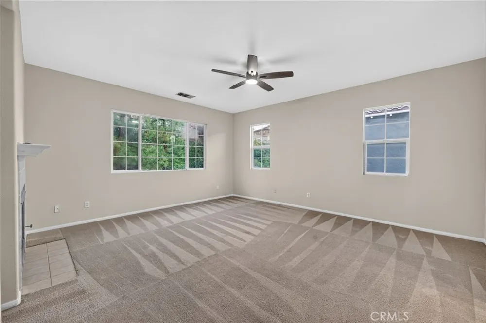36 Via De La Valle Lake Elsinore, CA 92532