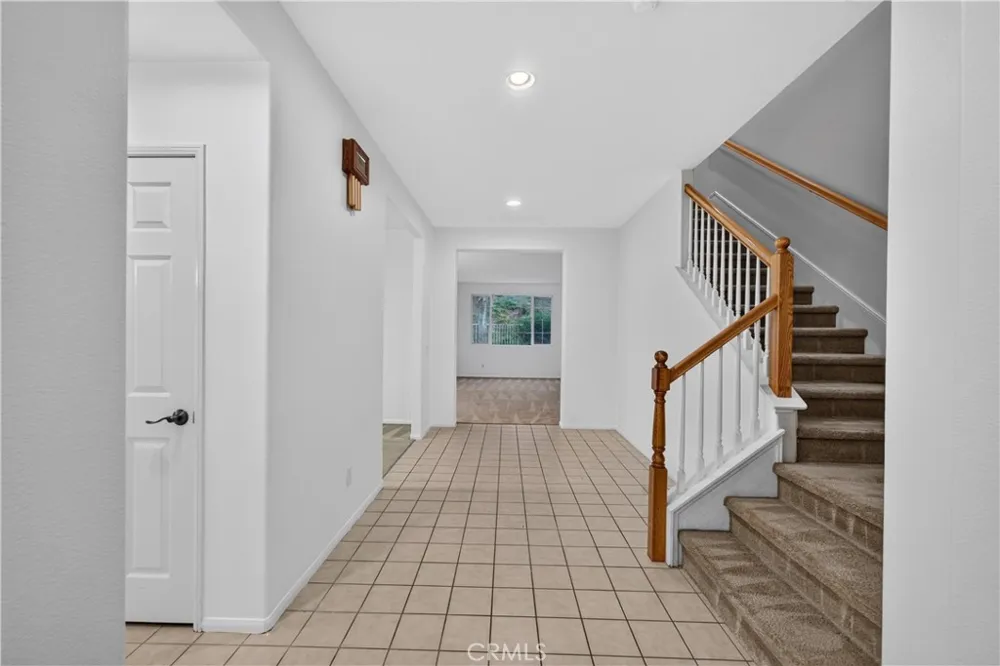 36 Via De La Valle Lake Elsinore, CA 92532