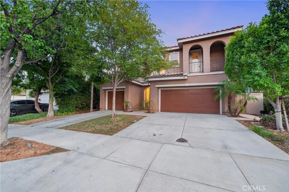 36 Via De La Valle Lake Elsinore, CA 92532