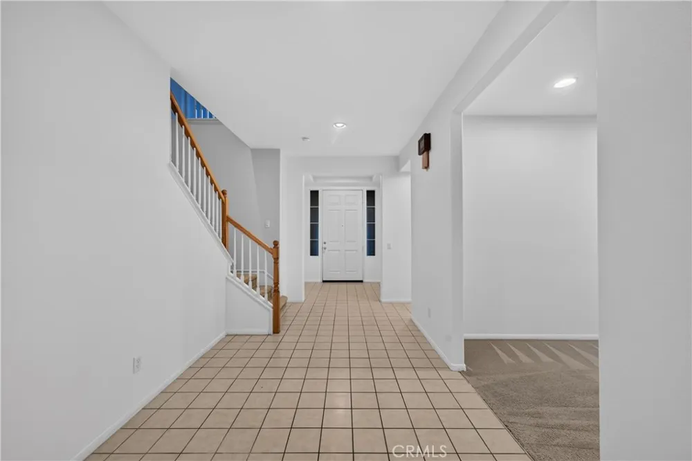 36 Via De La Valle Lake Elsinore, CA 92532