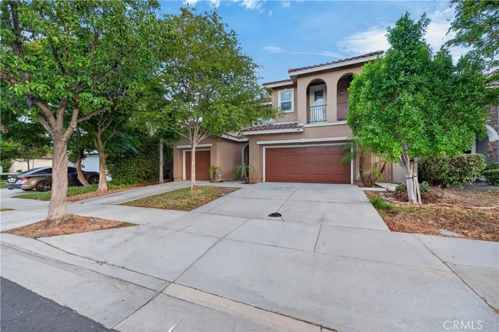 36 Via De La Valle Lake Elsinore, CA 92532