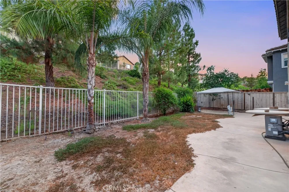 36 Via De La Valle Lake Elsinore, CA 92532