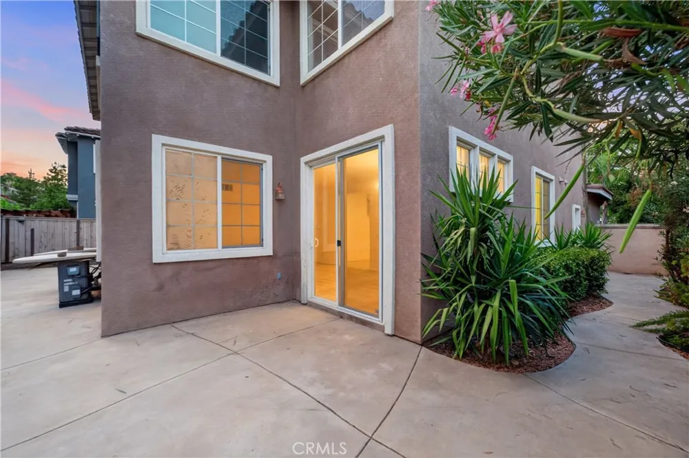 36 Via De La Valle Lake Elsinore, CA 92532
