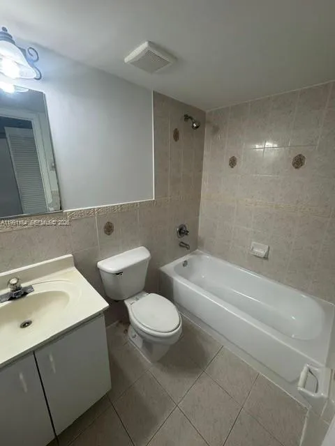 6425 SW 130th Pl #704 Miami, FL 33183