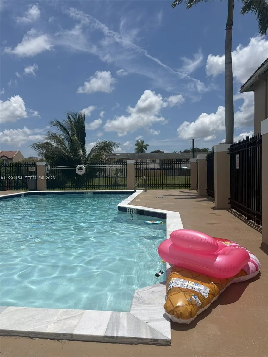 6425 SW 130th Pl #704 Miami, FL 33183