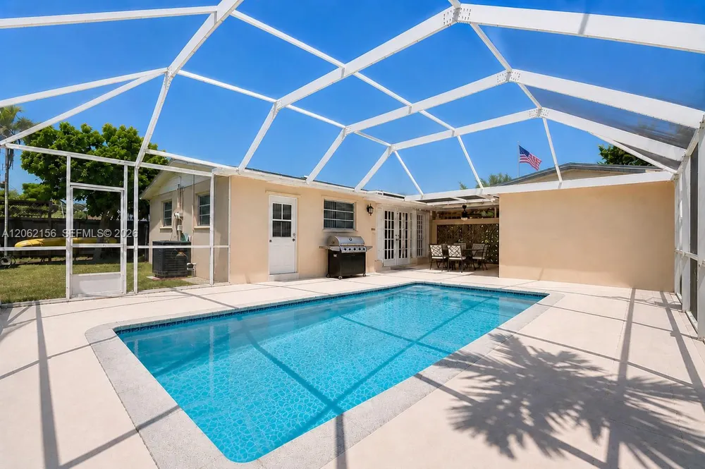 8740 SW 191st St Cutler Bay, FL 33157