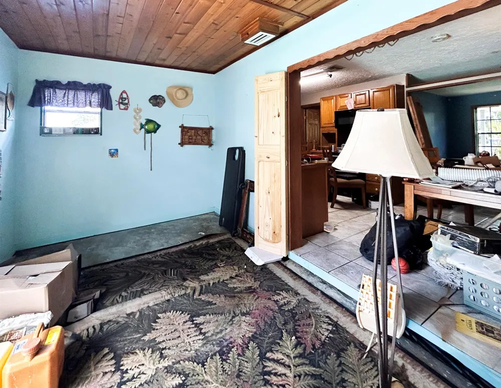 201 NW FLORESTA DRIVE Port St. Lucie, FL 34983
