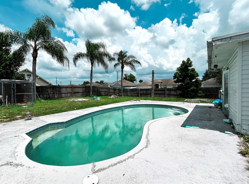 201 NW FLORESTA DRIVE Port St. Lucie, FL 34983