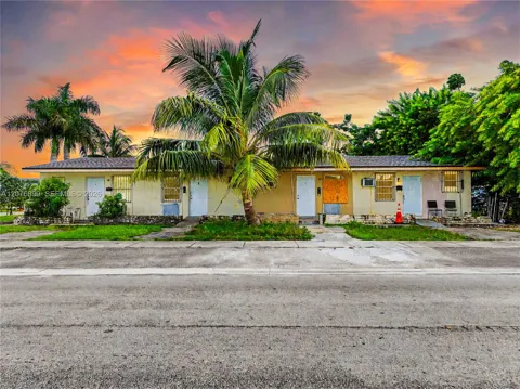 1478 NW 2nd Ave