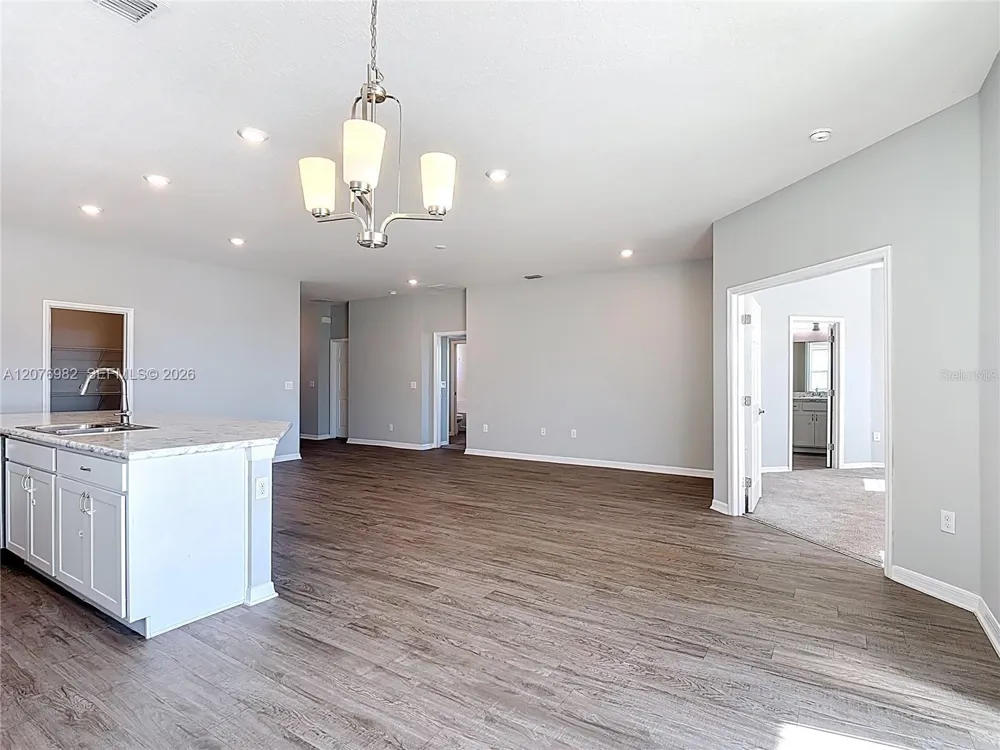 840 SYDNEY STREET Davenport, FL 33837